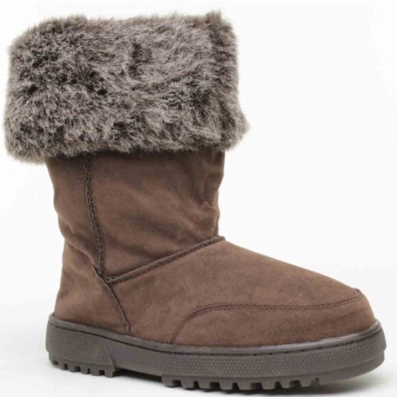 NIB $70 RAMPAGE Faux Fur Cuffed Boots BROWN Sz 9 - Picture 1 of 8